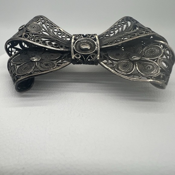 Vintage Sterling Silver 925 Bow Brooch Pin - Filigree Hand Crafted Design - Picture 4 of 7
